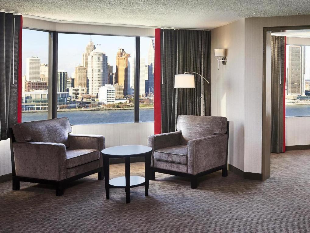 Best Western Plus Waterfront Hotel Windsor Ngoại thất bức ảnh